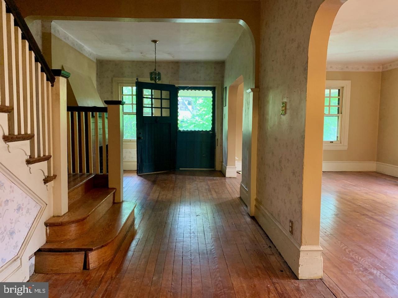 115 Walnut Avenue Wayne, PA 19087 - Photo 9 of 24 Entrance Hall