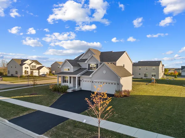 $499,000 | 668 Braemore Lane, Yorkville, IL 60560