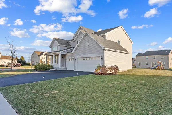 $499,000 | 668 Braemore Lane, Yorkville, IL 60560