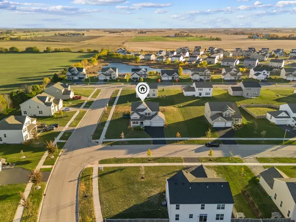 $499,000 | 668 Braemore Lane, Yorkville, IL 60560