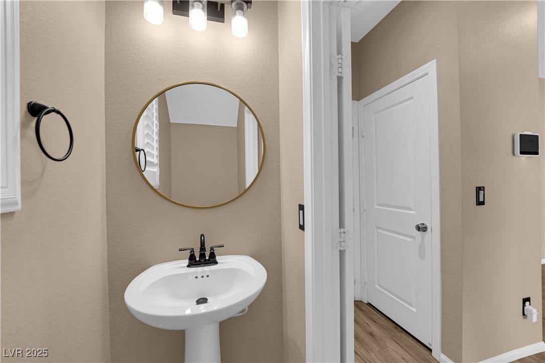 915 Harbor Avenue Henderson, NV 89002 - Photo 11 of 32