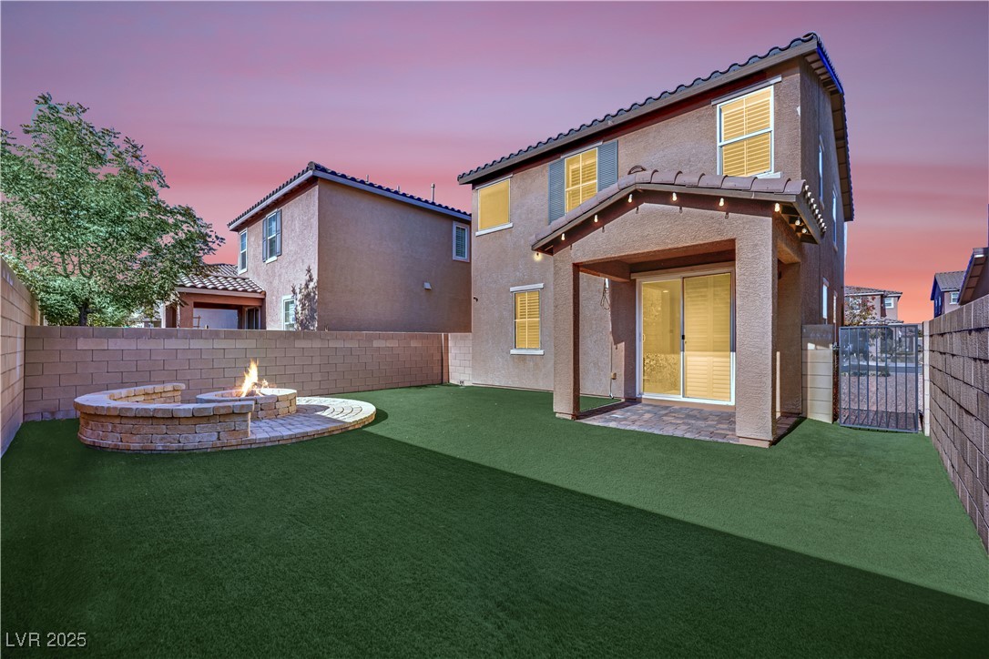 915 Harbor Avenue Henderson, NV 89002 - Photo 8 of 32