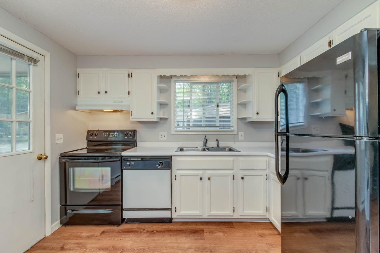 15 Piscataqua Road Concord, NH 03301 - Photo 7 of 33 Gallery Image 7