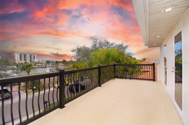 $2,399,000 | 301 Midway Island, Clearwater Beach, FL 33767