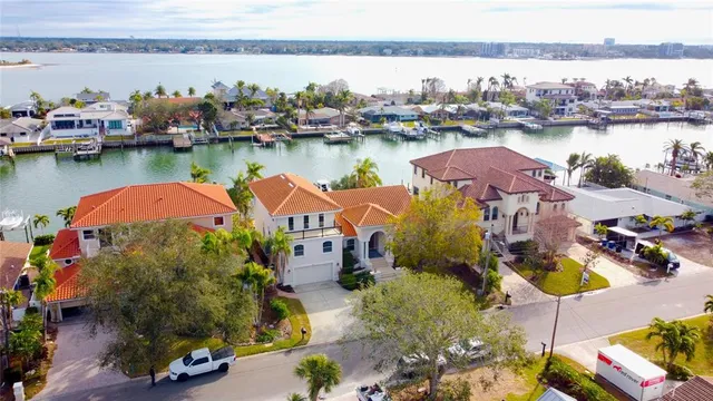 $2,399,000 | 301 Midway Island, Clearwater Beach, FL 33767