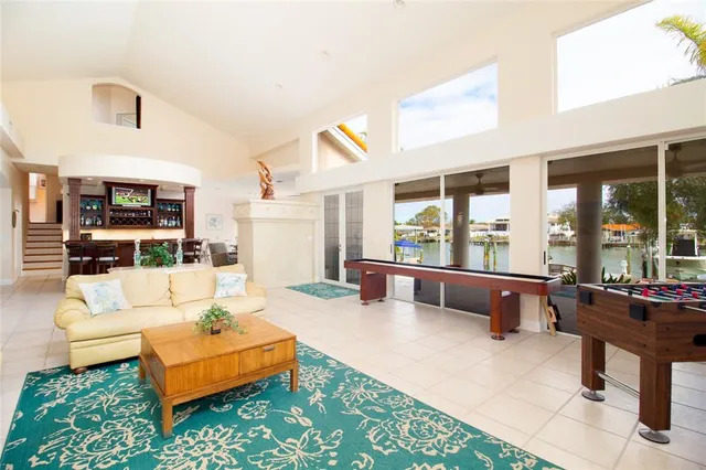 $2,399,000 | 301 Midway Island, Clearwater Beach, FL 33767