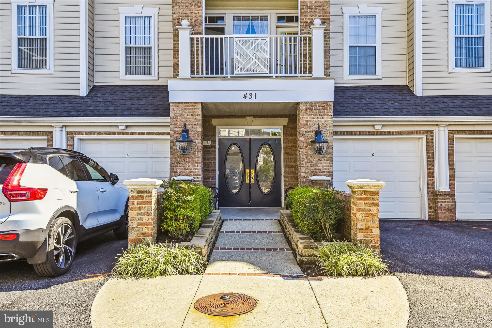 431 Hamlet Club Drive, Unit 102 Edgewater, MD 21037 - Photo 3 of 55 Front Entryway