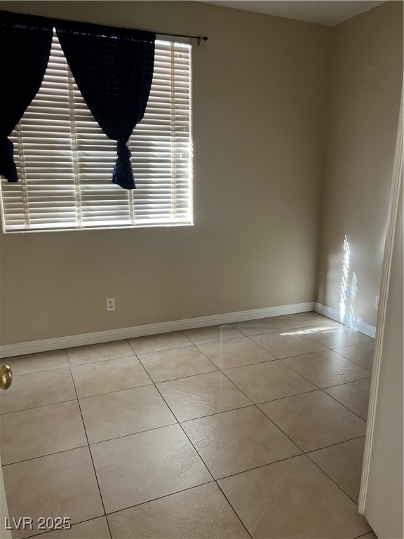 9636 Rainfall Avenue Las Vegas, NV 89147 - Photo 8 of 13