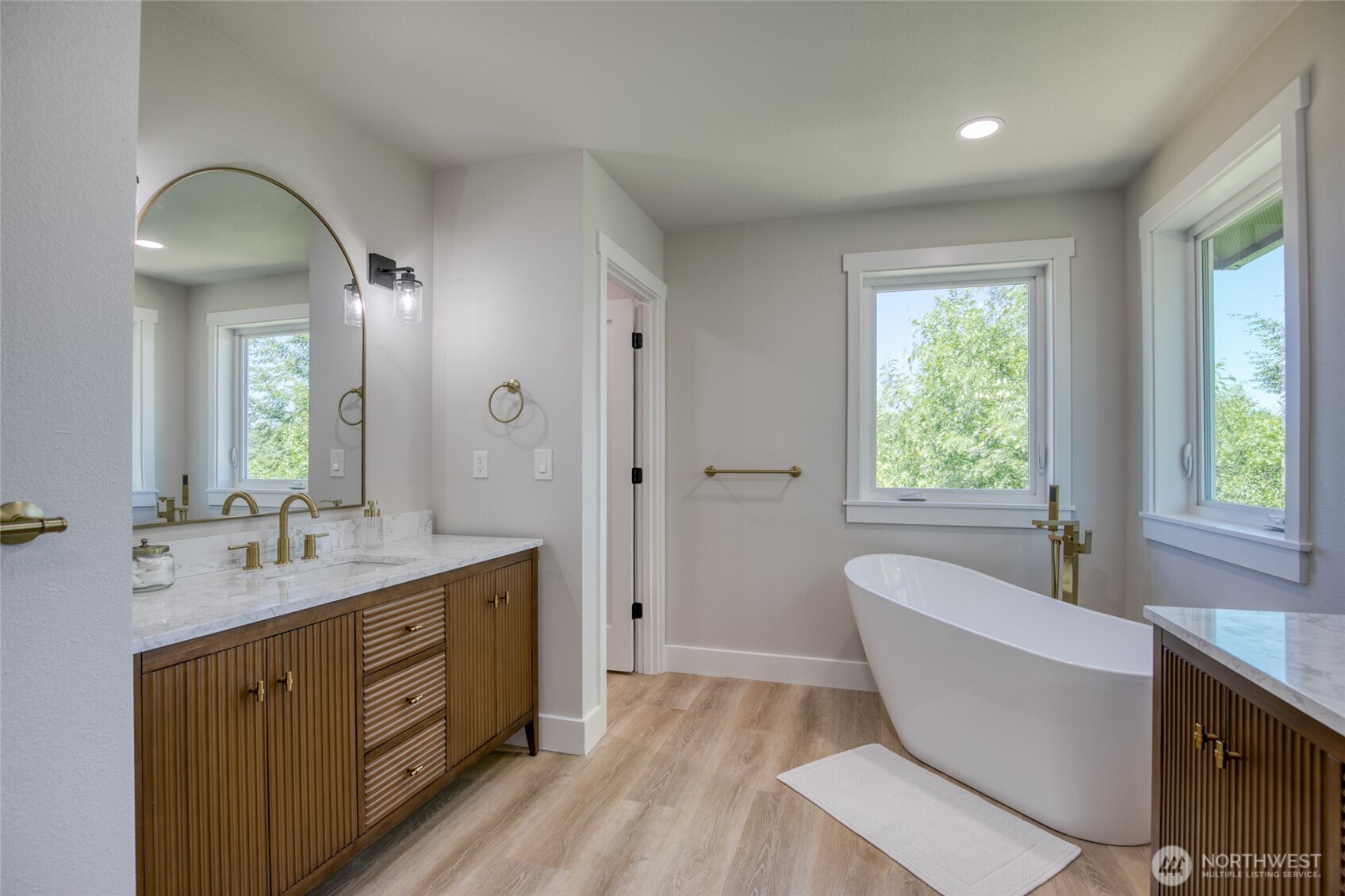 1408 Grays Pointe Lane Aberdeen, WA 98520 - Photo 26 of 32