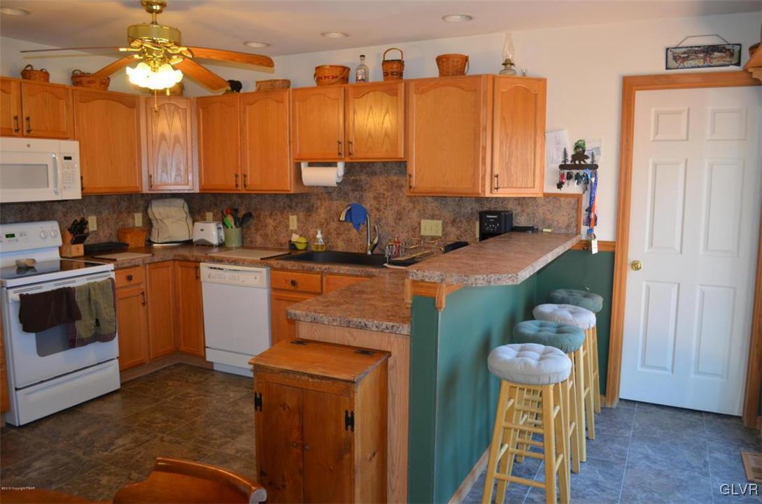 645 Behrens Road Jim Thorpe, PA 18229 - Photo 10 of 43 Gallery Image 10