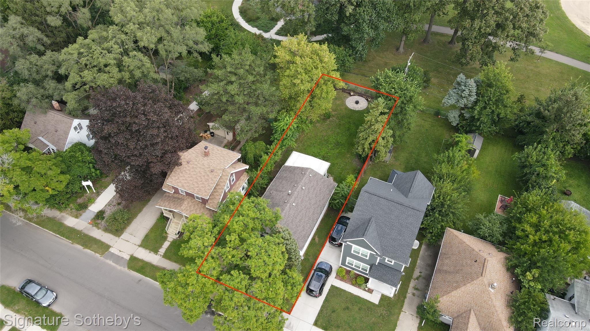 3220 Inman Street Ferndale, MI 48220 - Photo 25 of 29 3220 Inman Aerial Shot