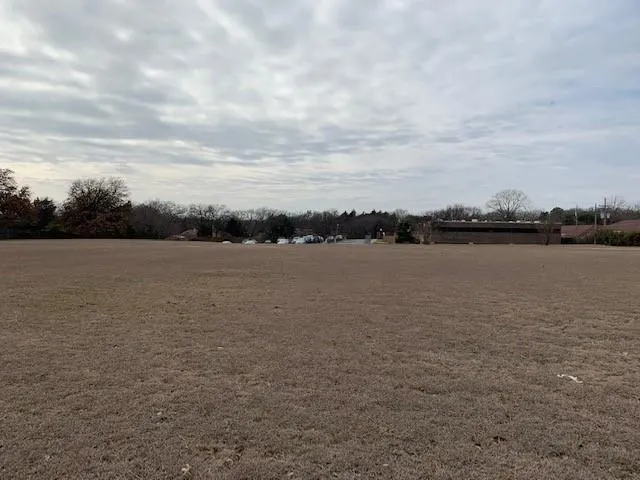 $650,000 | 1720 South Edmonds Lane, Lewisville, TX 75067