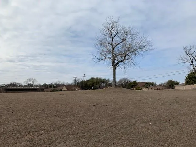 $650,000 | 1720 South Edmonds Lane, Lewisville, TX 75067