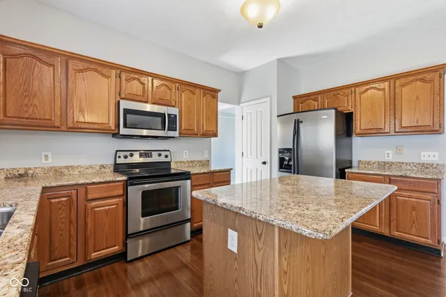 $525,000 | 9735 Logan Lane, Fishers, IN 46037