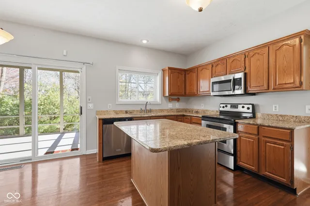 $525,000 | 9735 Logan Lane, Fishers, IN 46037