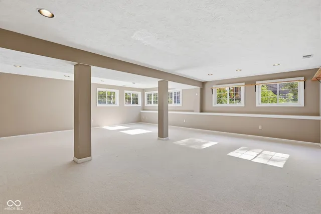 $525,000 | 9735 Logan Lane, Fishers, IN 46037