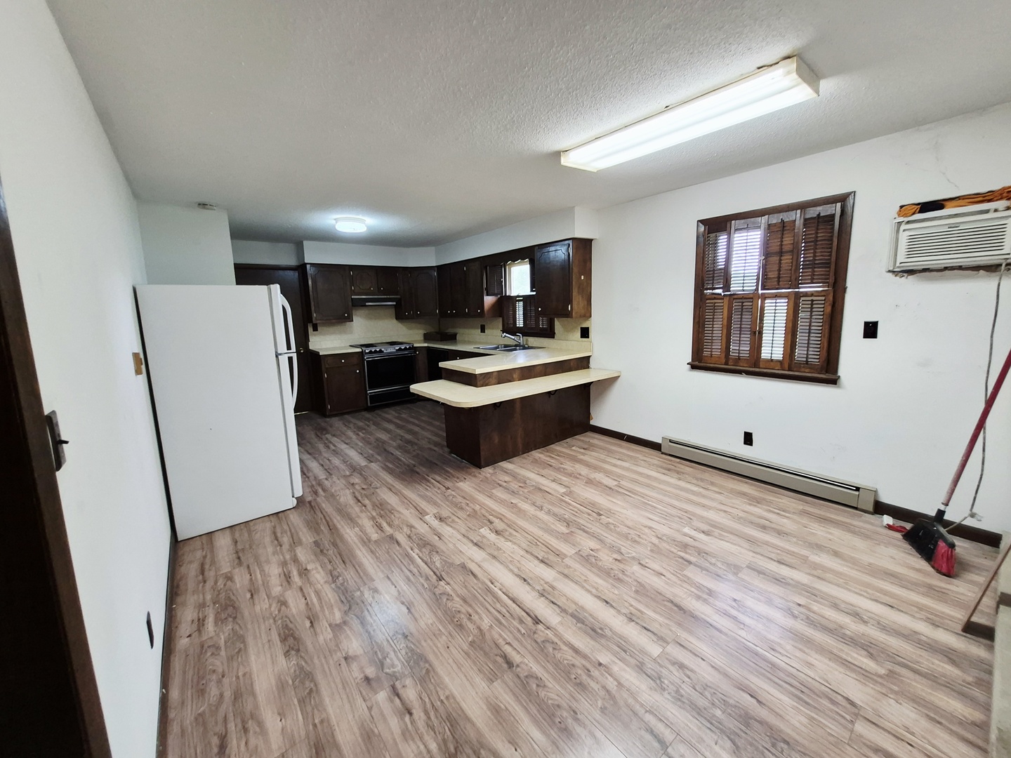 817 South 3rd Street Herrin, IL 62948 - Photo 7 of 15