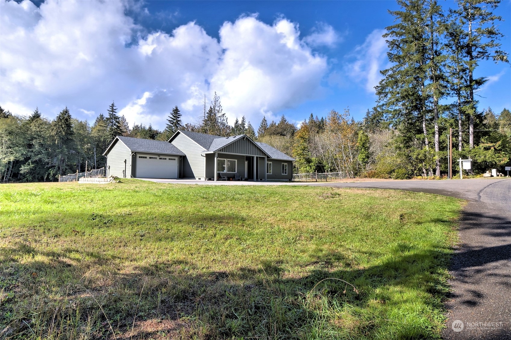 690 Stadium Beach Road West Grapeview, WA 98546 - Photo 3 of 37 Gallery Image 3