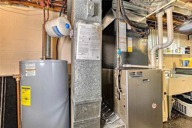 $425,000 | 1212 Mountain View Drive, Greensburg, PA 15601