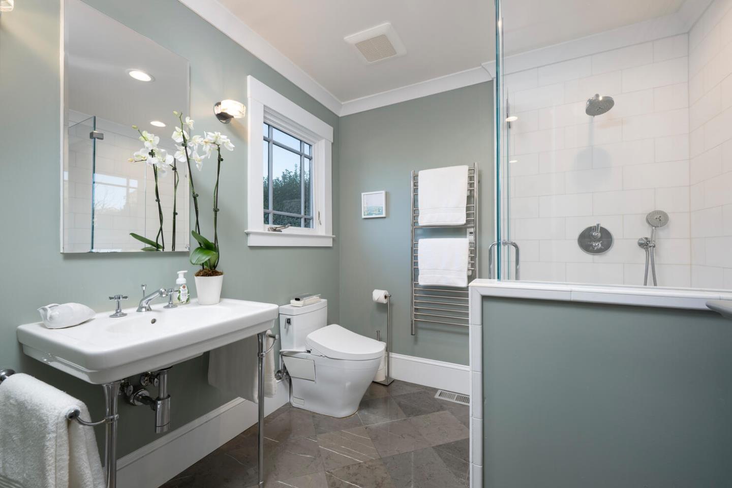 812 Newhall Road Burlingame, CA 94010 - Photo 19 of 32