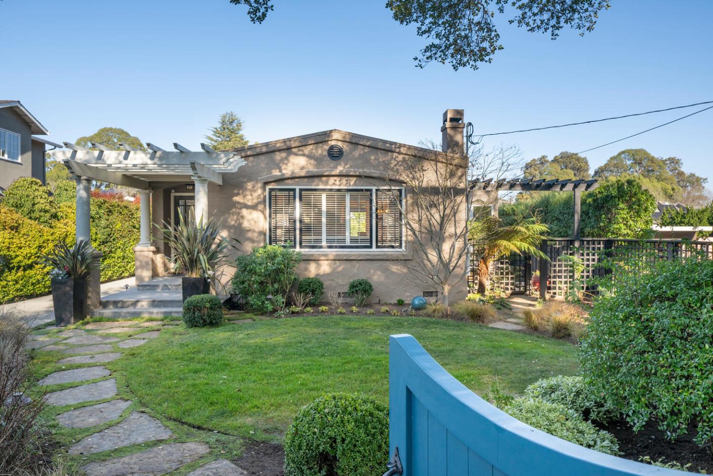 812 Newhall Road Burlingame, CA 94010 - Photo 2 of 32