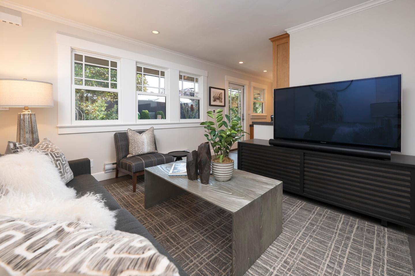 812 Newhall Road Burlingame, CA 94010 - Photo 24 of 32