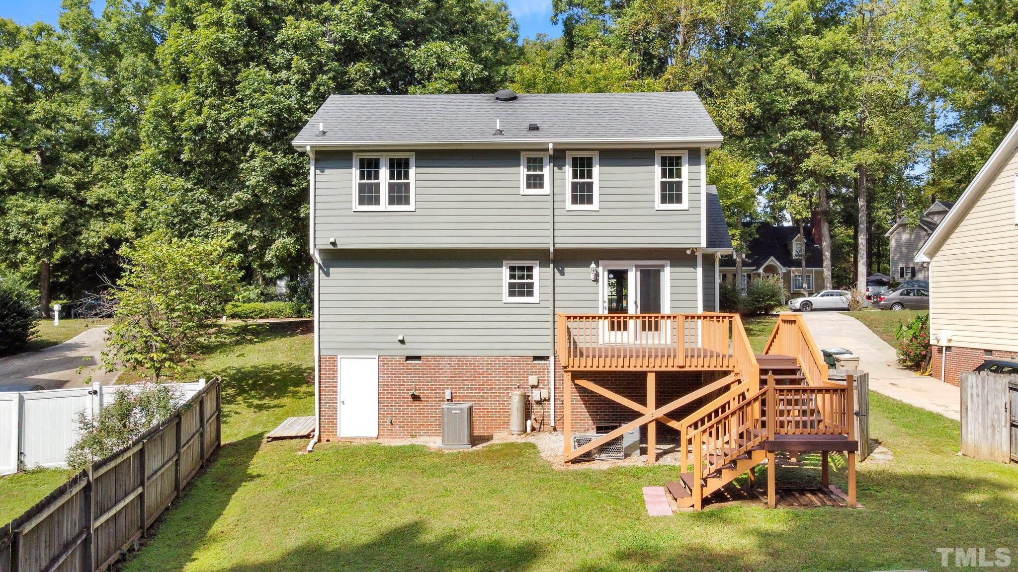 202 Nicholson Road Garner, NC 27529 - Photo 5 of 30 Gallery Image 5