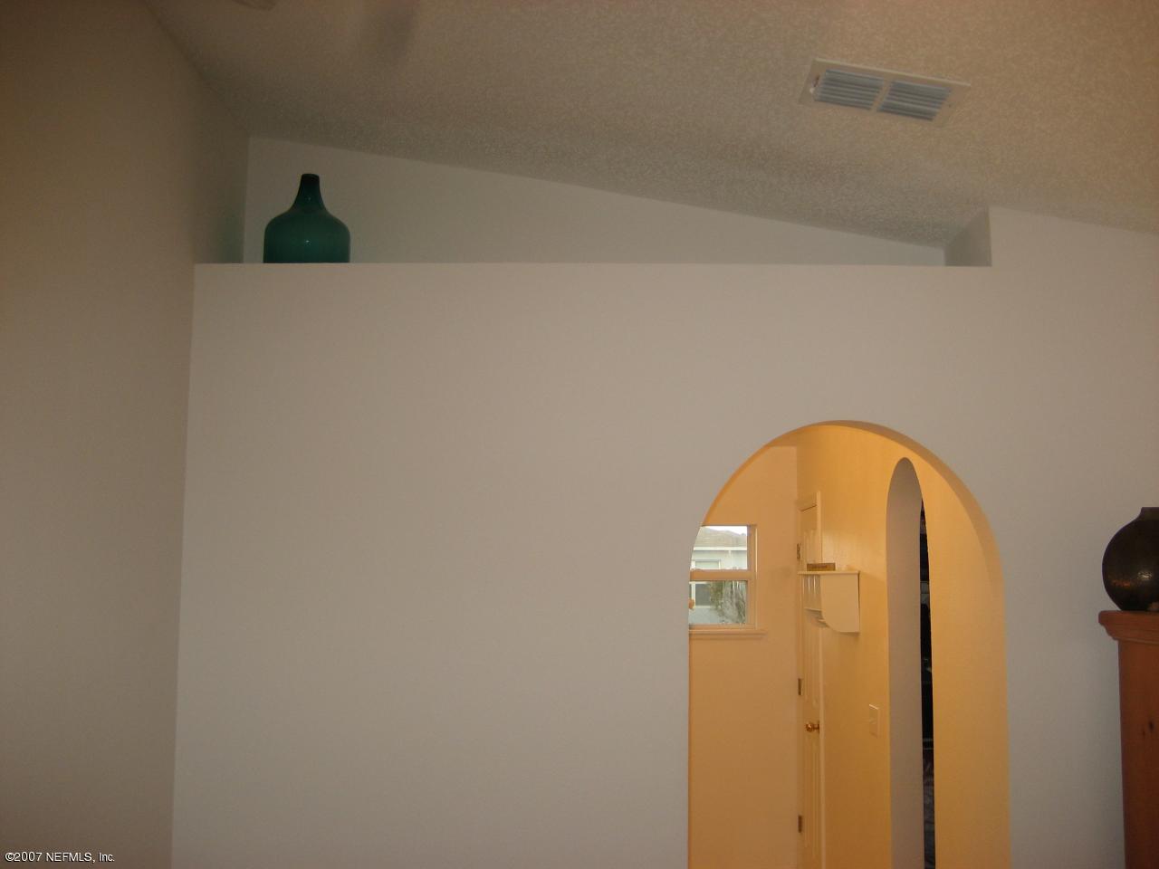 3144 Carlotta Road Middleburg, FL 32068 - Photo 16 of 23 Plantshelf in Master Bedroom