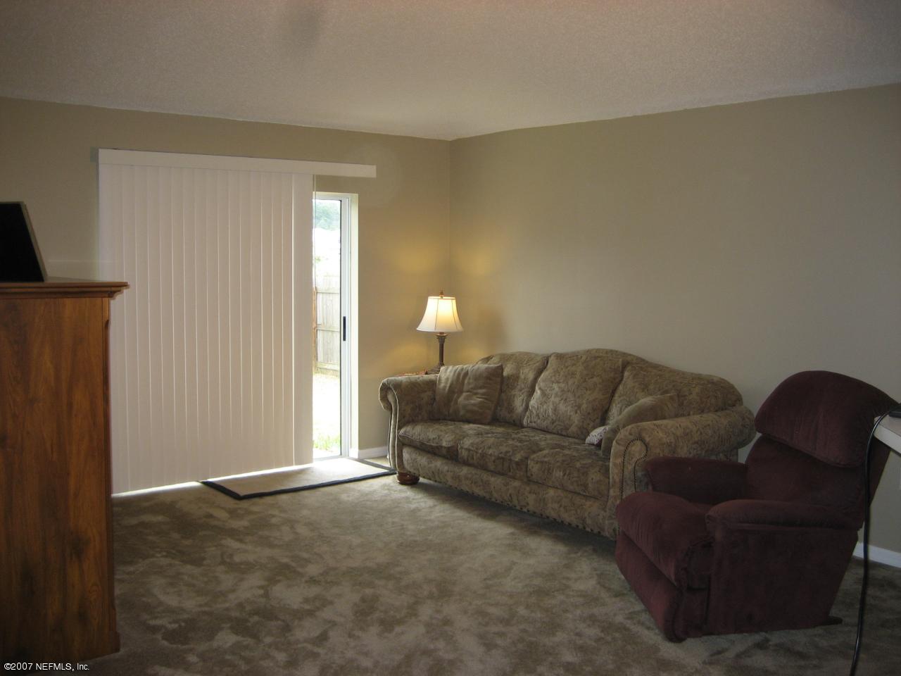 3144 Carlotta Road Middleburg, FL 32068 - Photo 9 of 23 Familyroom