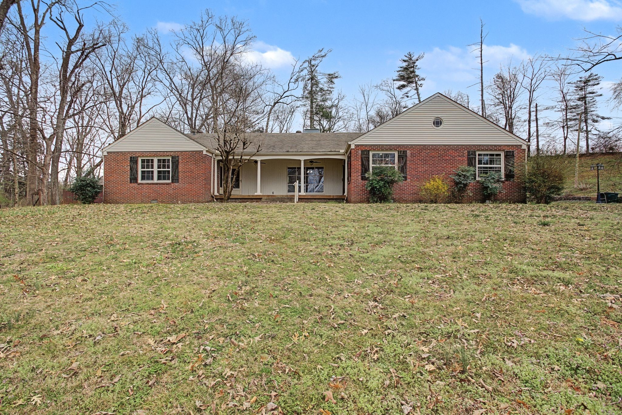 107 Cherry Street Centerville, TN 37033 - Photo 2 of 34