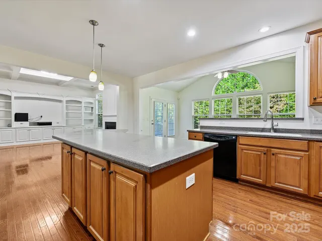 $639,000 | 524 Becker Avenue, Fort Mill, SC 29715