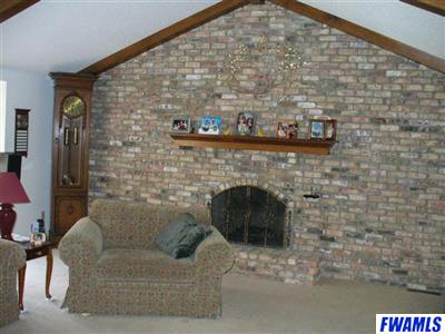 9125 Timber Ridge Court Fort Wayne, IN 46804 - Photo 9 of 18 Gallery Image 9