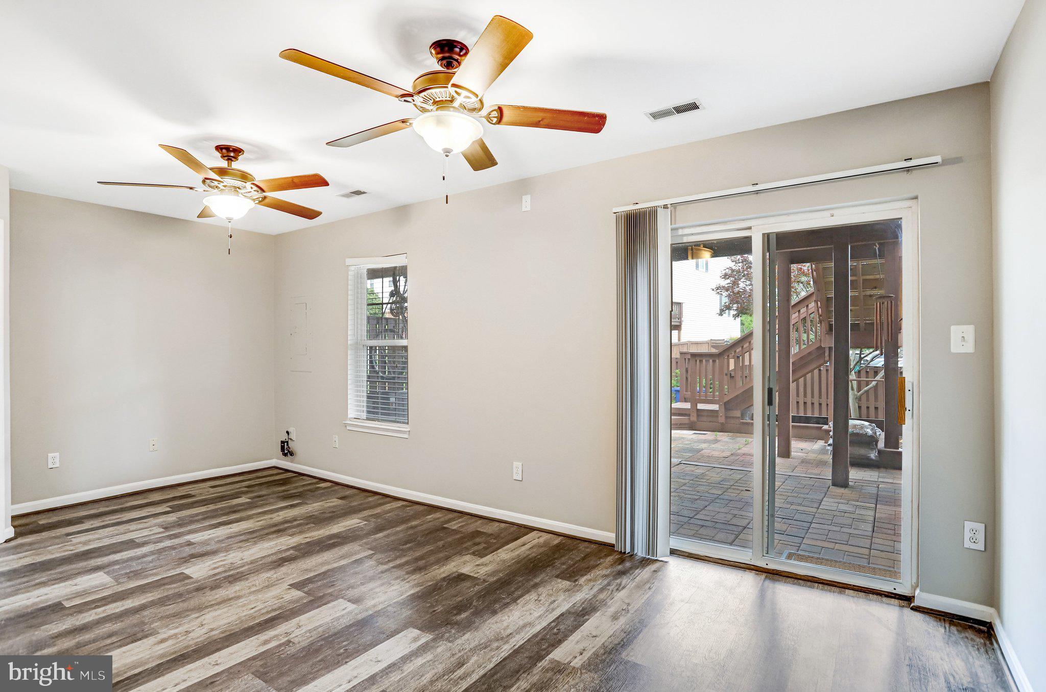122 Goldsworth Terrace Southwest Leesburg, VA 20175 - Photo 19 of 31 Craft room or Rec room, what will you decide?