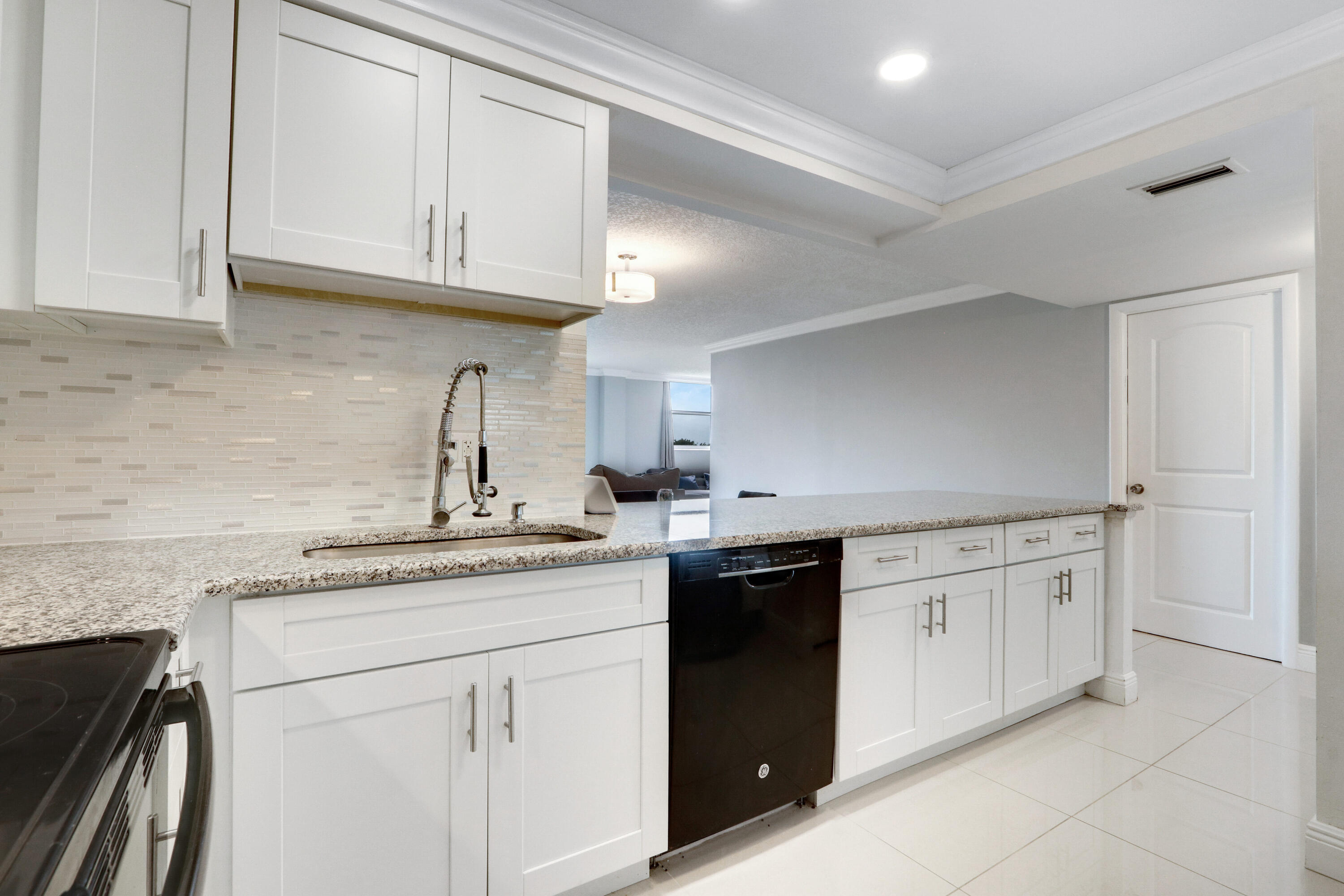 6699 NW 2nd Ave PHN Boca Raton-print-007