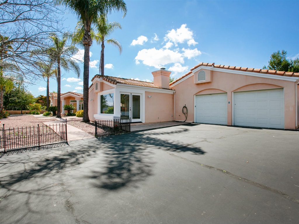 30254 Anthony Road Valley Center, CA 92082 - Photo 20 of 25