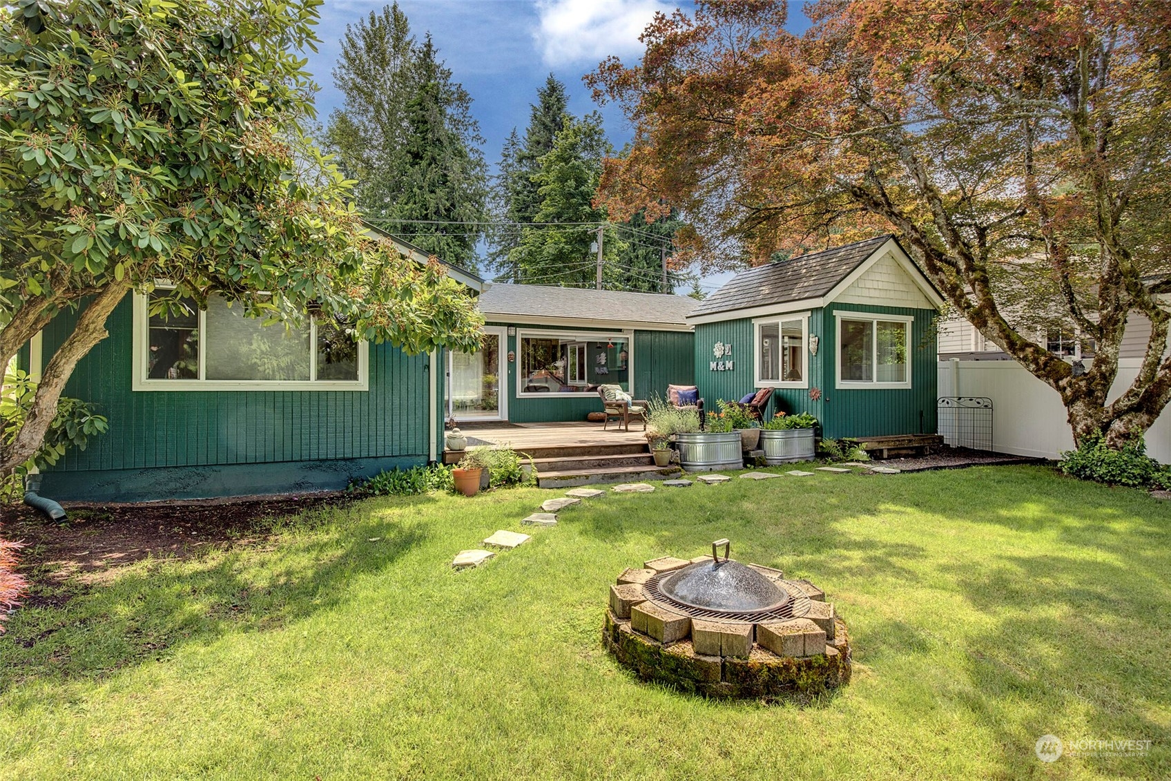 19676 Southeast 150th Street Renton, WA 98059 - Photo 1 of 34 Gallery Image 1