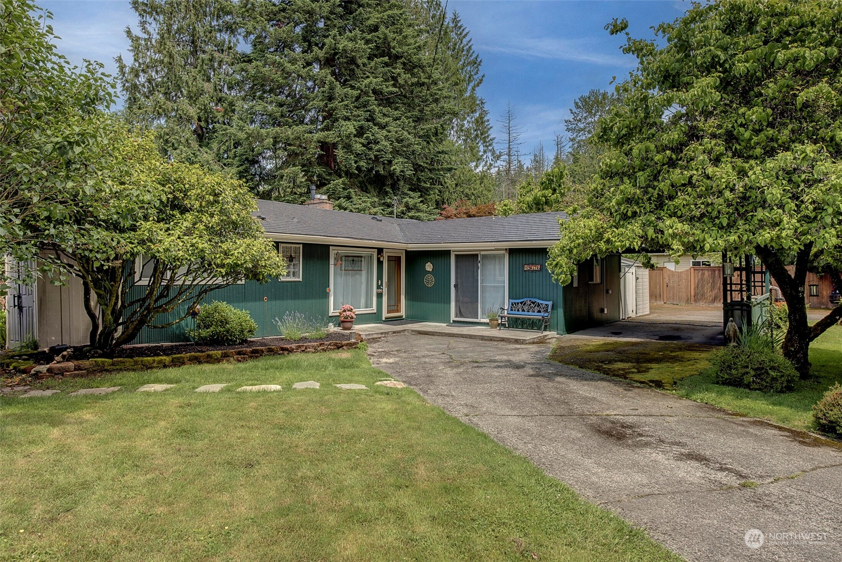 19676 Southeast 150th Street Renton, WA 98059 - Photo 4 of 34 Gallery Image 4