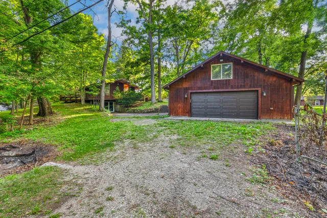 $874,999 | N2335 Main Road, Linn, WI 53147