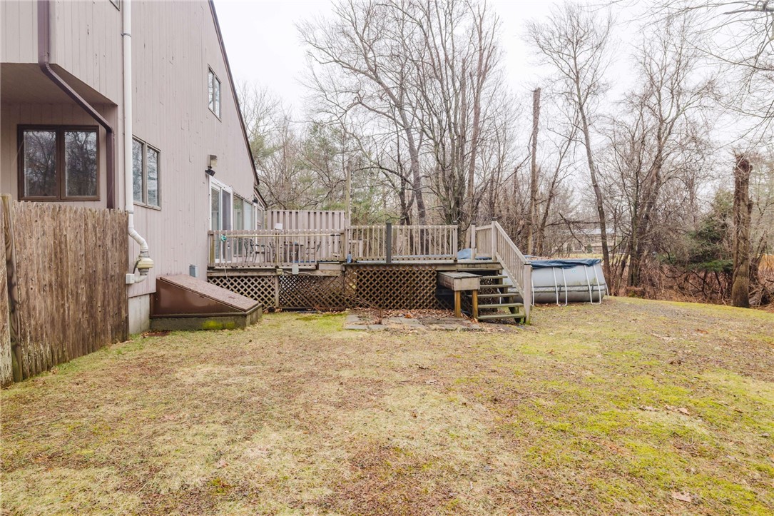 235 Lippitt Avenue Cranston, RI 02921 - Photo 4 of 30