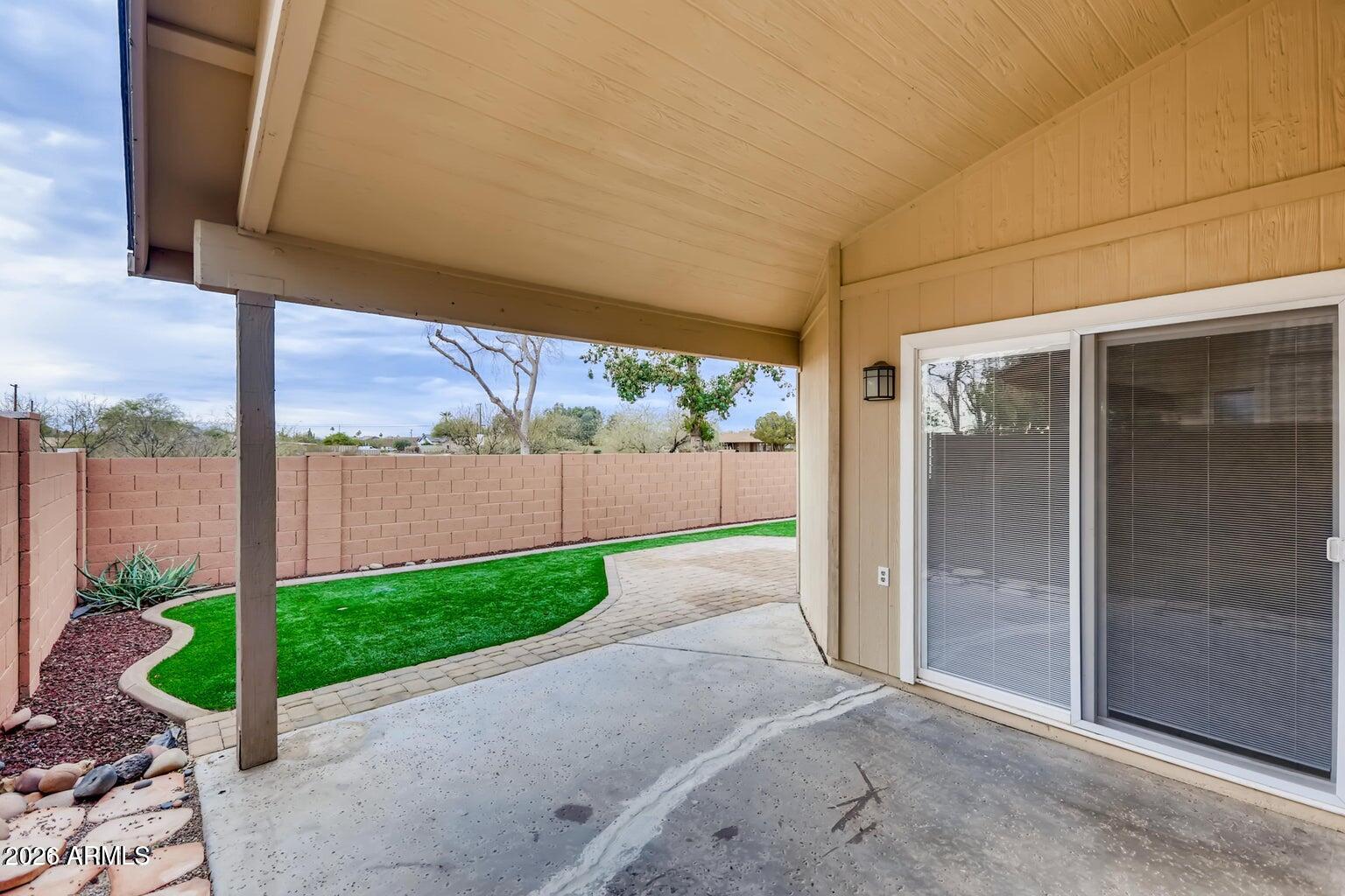 15652 North 38th Place Phoenix, AZ 85032 - Photo 20 of 22 22