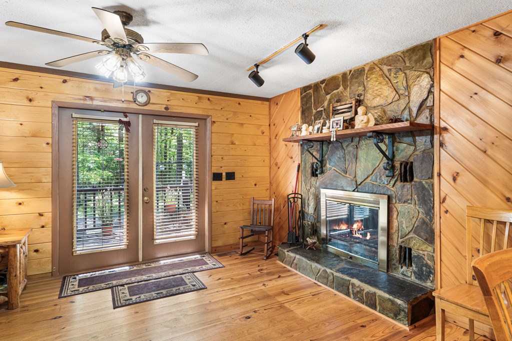 735 Liberty Circle Murphy, NC 28906 - Photo 12 of 45