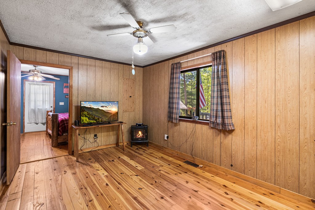 735 Liberty Circle Murphy, NC 28906 - Photo 20 of 45