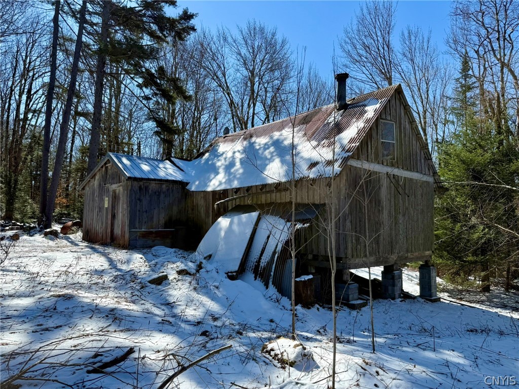 254 California Road Ohio, NY 13324 - Photo 12 of 26 Right side of the camp