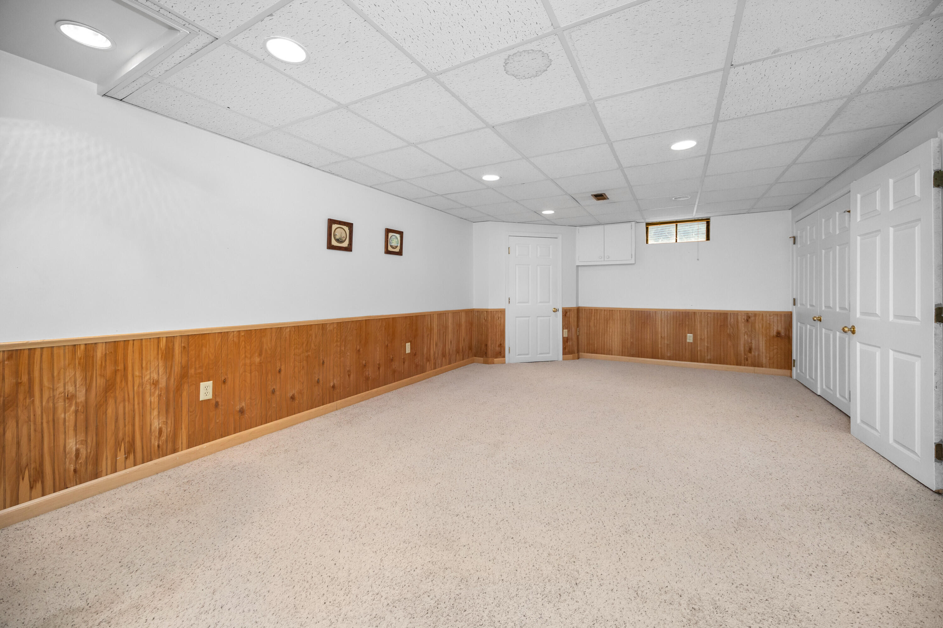 210 Whitney Drive Rochester Hills, MI 48307 - Photo 33 of 45 036_10