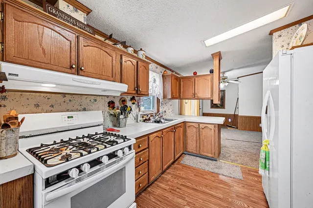 $324,900 | 68854 34th Avenue, Covert, MI 49043