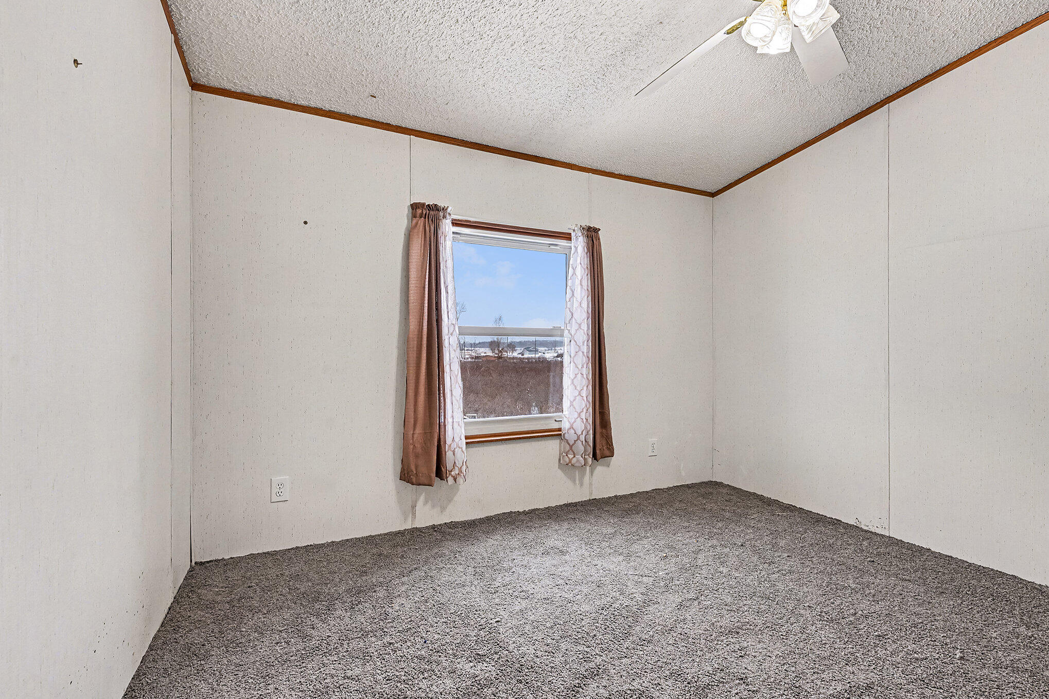 68854 34th Avenue Covert, MI 49043 - Photo 19 of 40 018_file_190