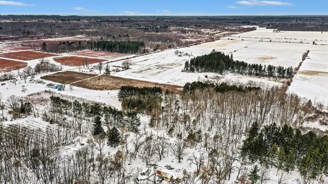 $324,900 | 68854 34th Avenue, Covert, MI 49043