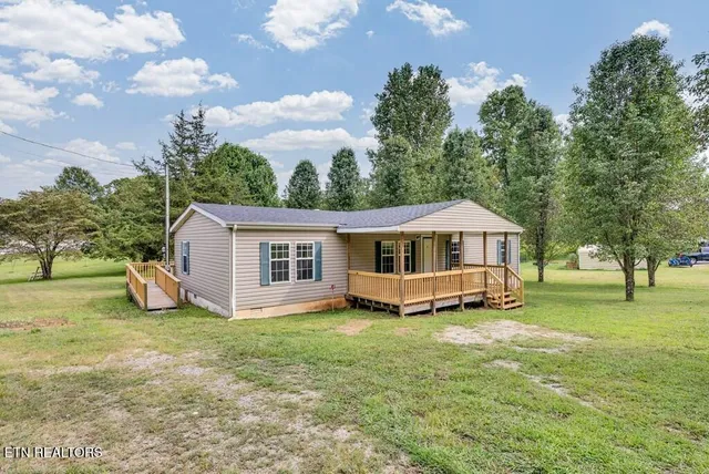 $239,000 | 285 Middle Drive, Sparta, TN 38583