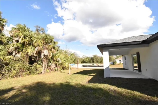 $2,200 | 4696 April Avenue, North Port, FL 34288