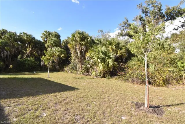 $2,200 | 4696 April Avenue, North Port, FL 34288